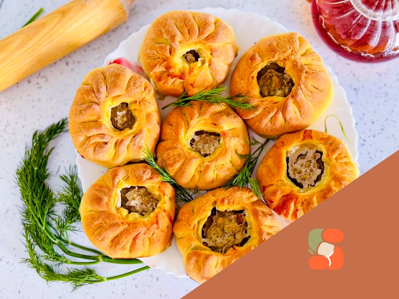 Біляші з м'ясом у духовці