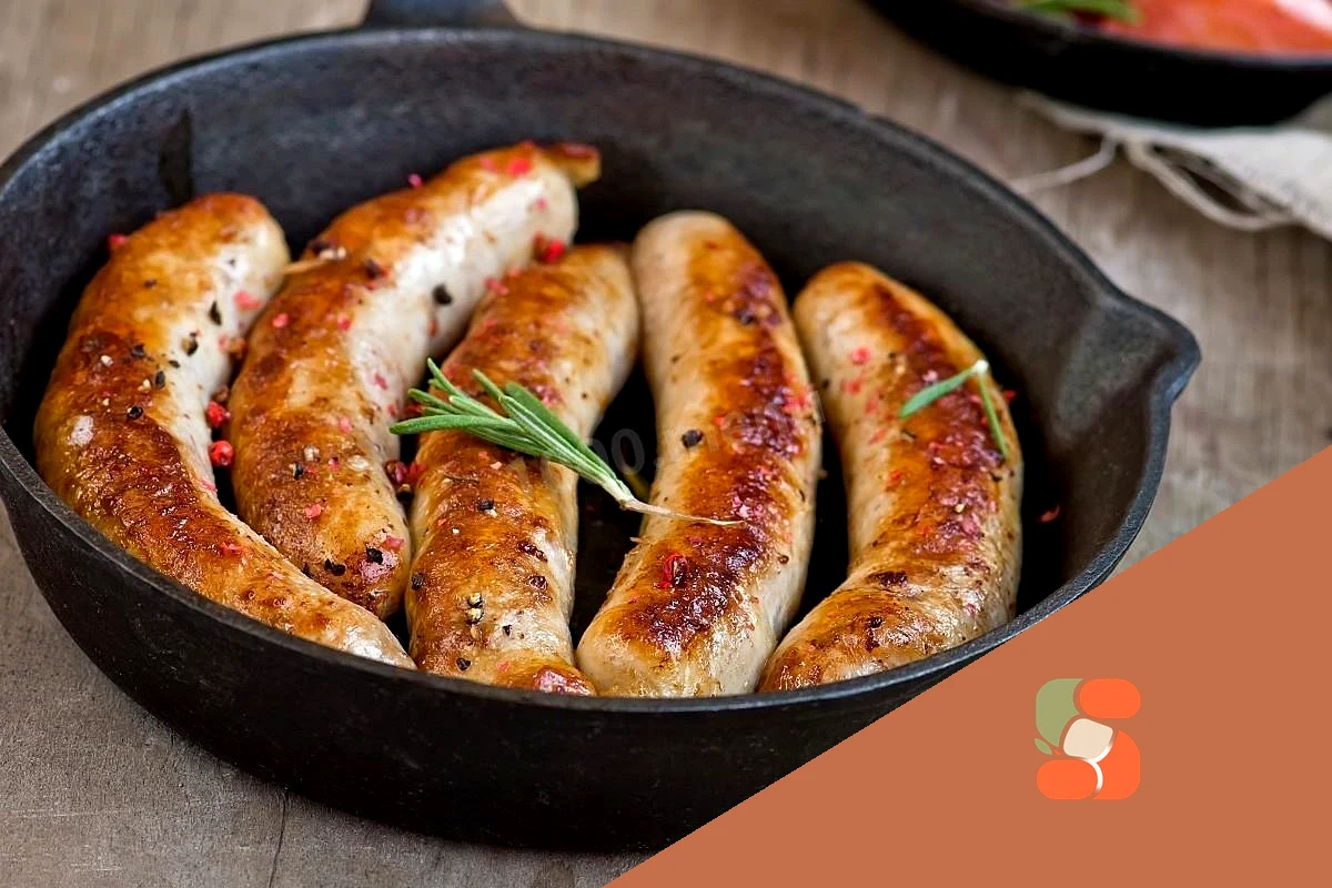 Домашні ковбаски з індички