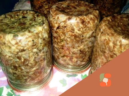Грибная икра из опят на зиму с зеленым луком