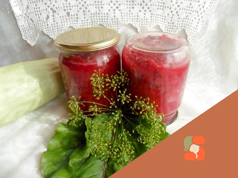 Кабачковая икра со свеклой