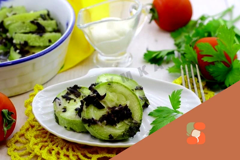 Кабачки на пару в мультиварці швидко та смачно