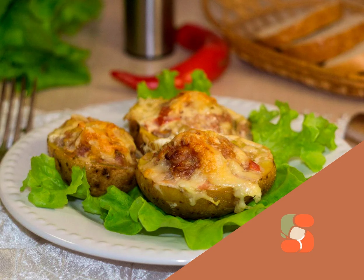 Картофельные лодочки с мясным фаршем и болгарским перцем