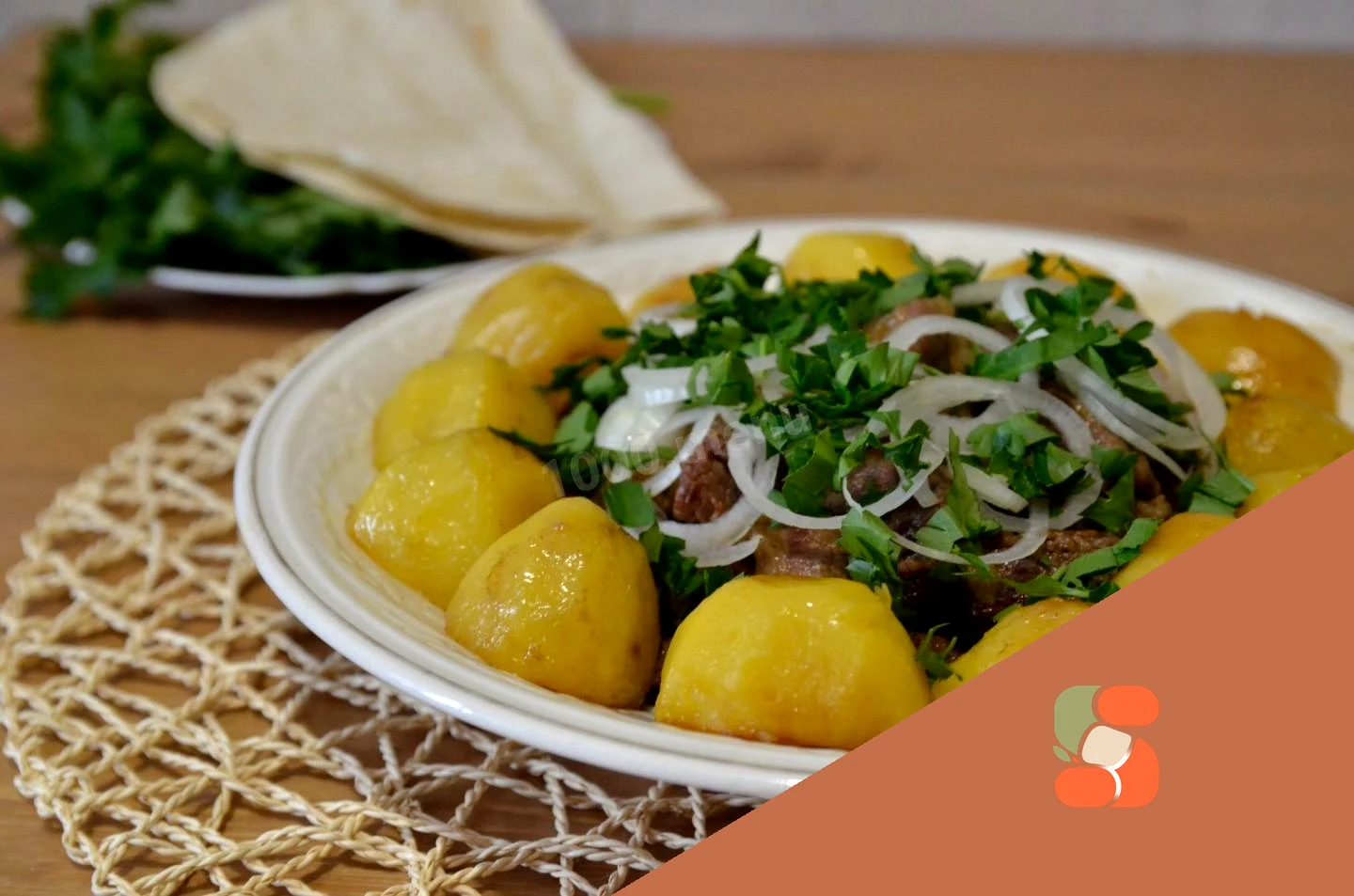 Котел кебаб з картоплею