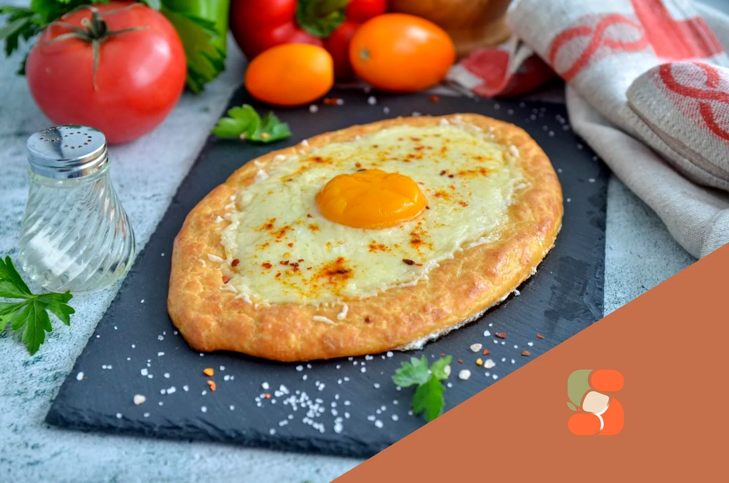 Хачапурі аджарськи з сиром без дріжджів