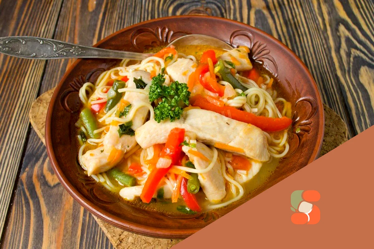 Класичний лагман із куркою