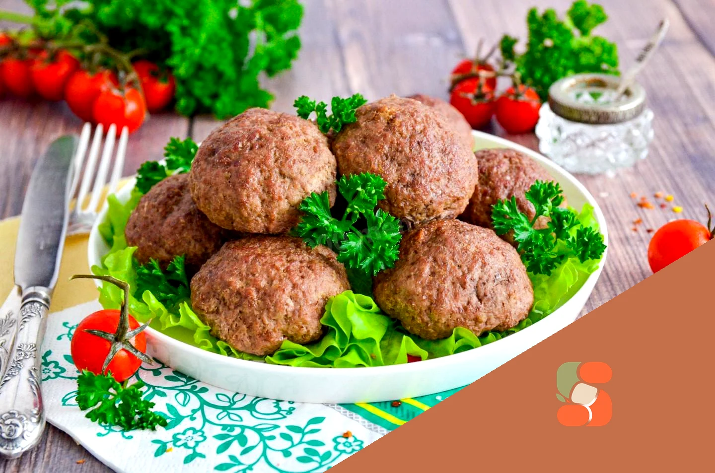 Котлети з фаршу яловичини у духовці