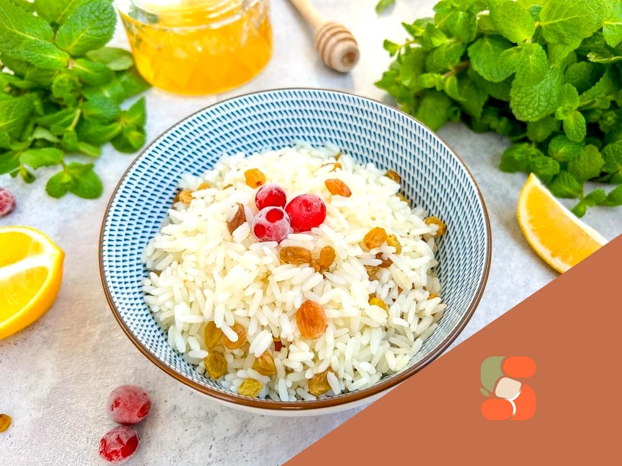 Кутя з родзинками та медом з рису Різдвяна