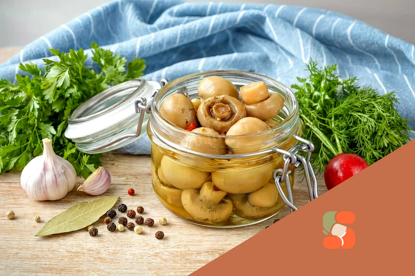 Маринованные шампиньоны на зиму в банках