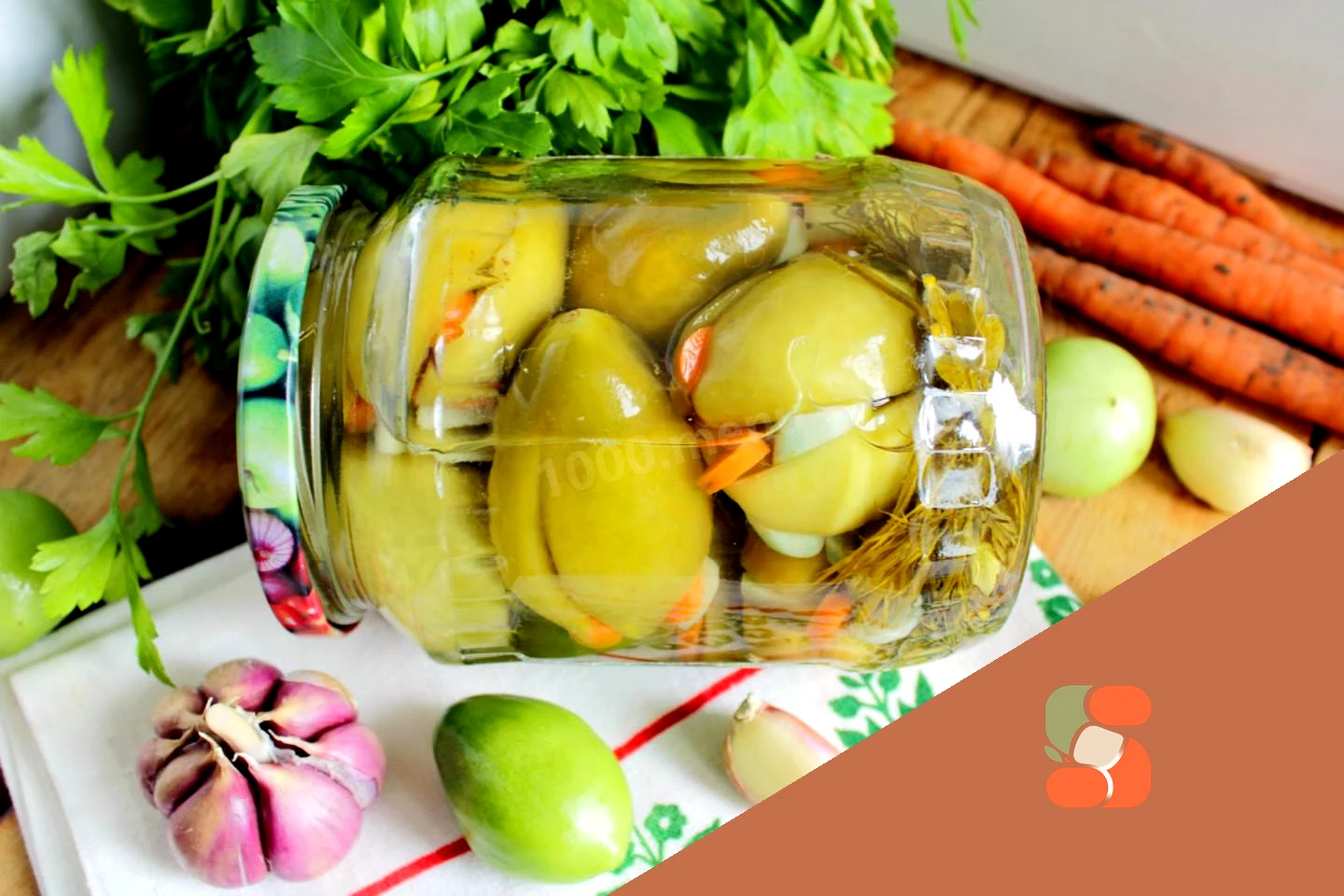 Маринованные зеленые помидоры фаршированные чесноком на зиму