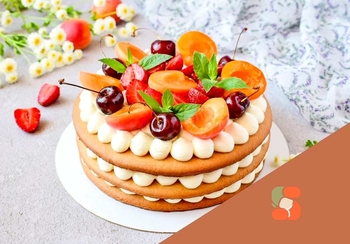 Медовий торт з кремом чиз