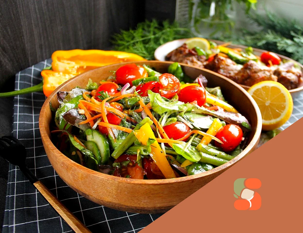 Овочевий салат з огірків з олією