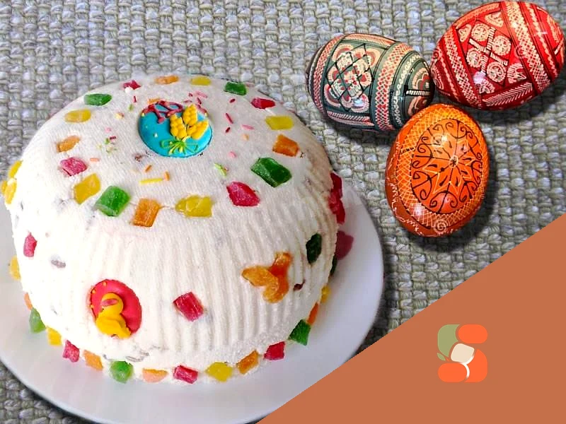 Великдень з цукатами та сухофруктами на яєчних жовтках