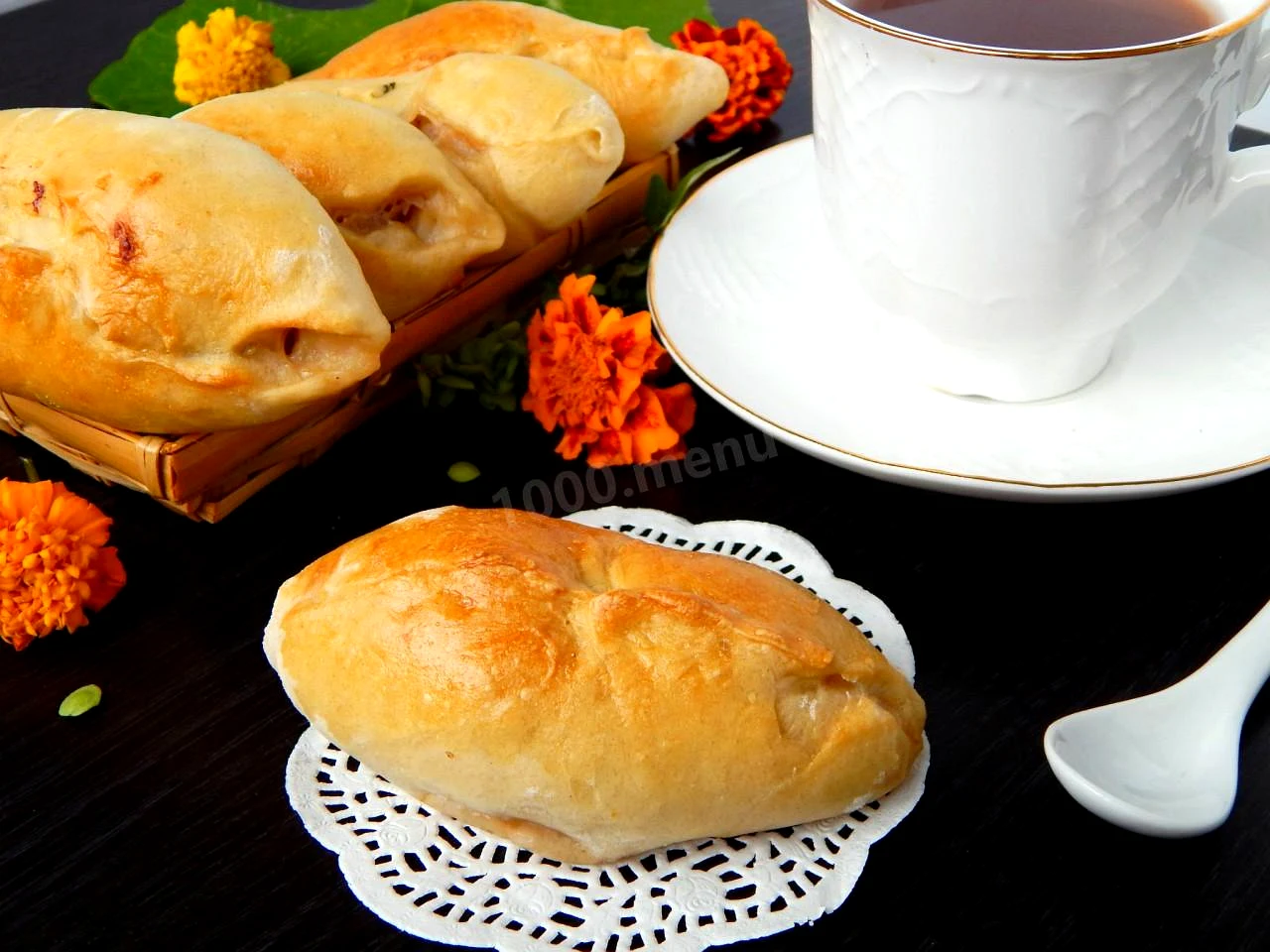 Дріжджові пиріжки на сухих дріжджах