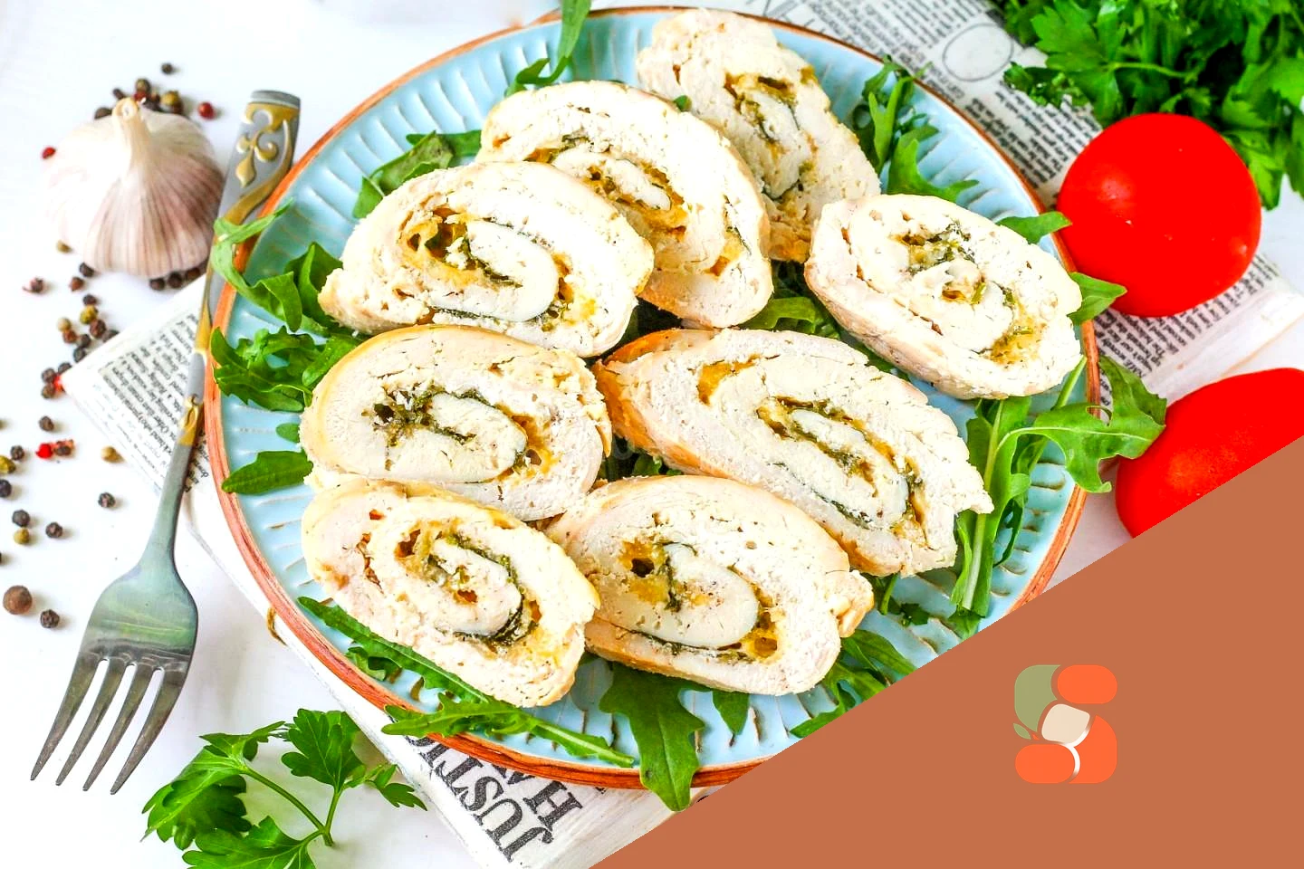 Рулет курячий з сиром у духовці