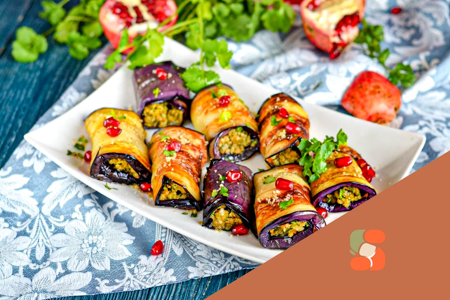 Рулетики з баклажанів з волоськими горіхами та часником