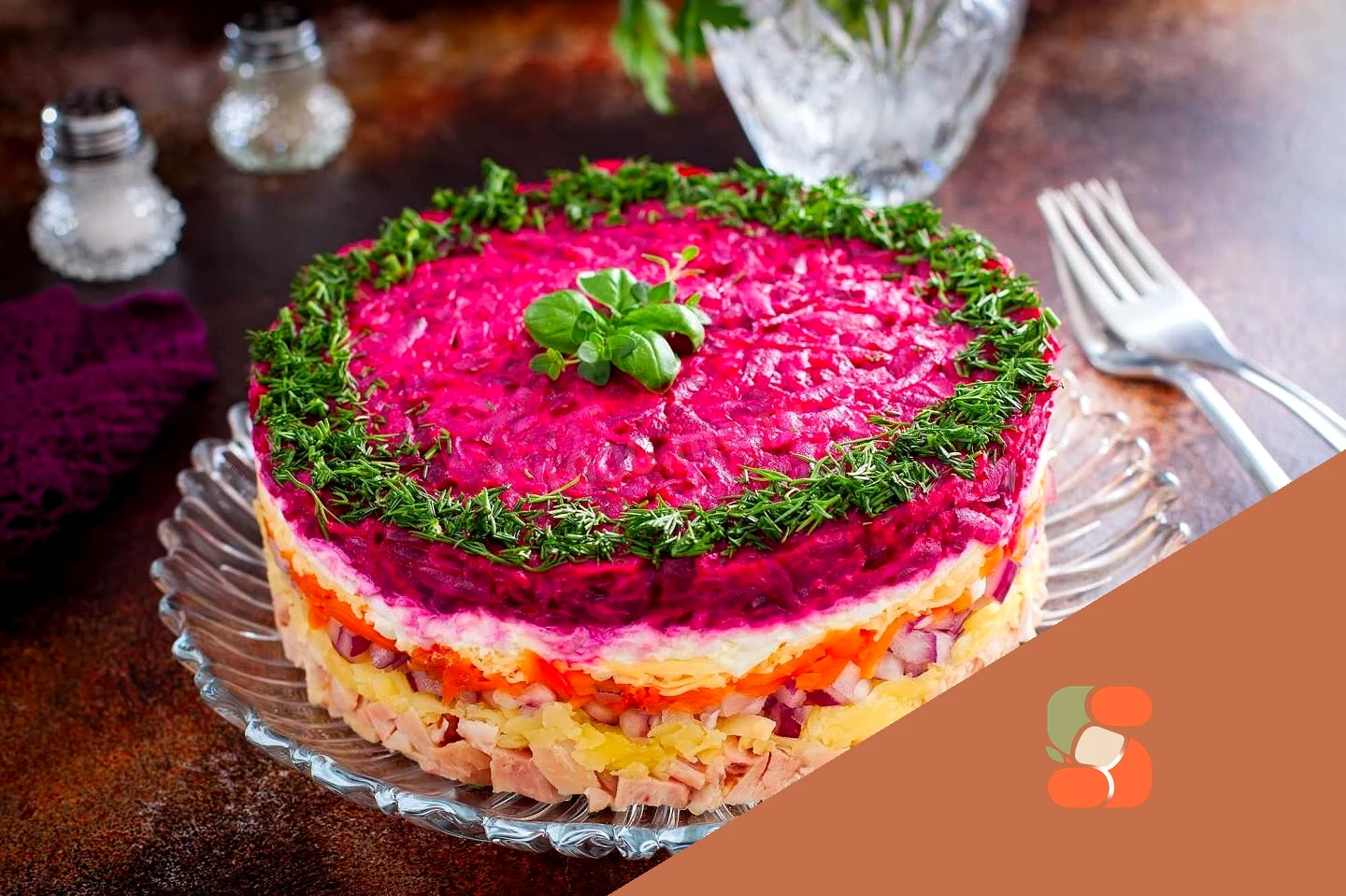Салат Генерал со свеклой и копченой курицей