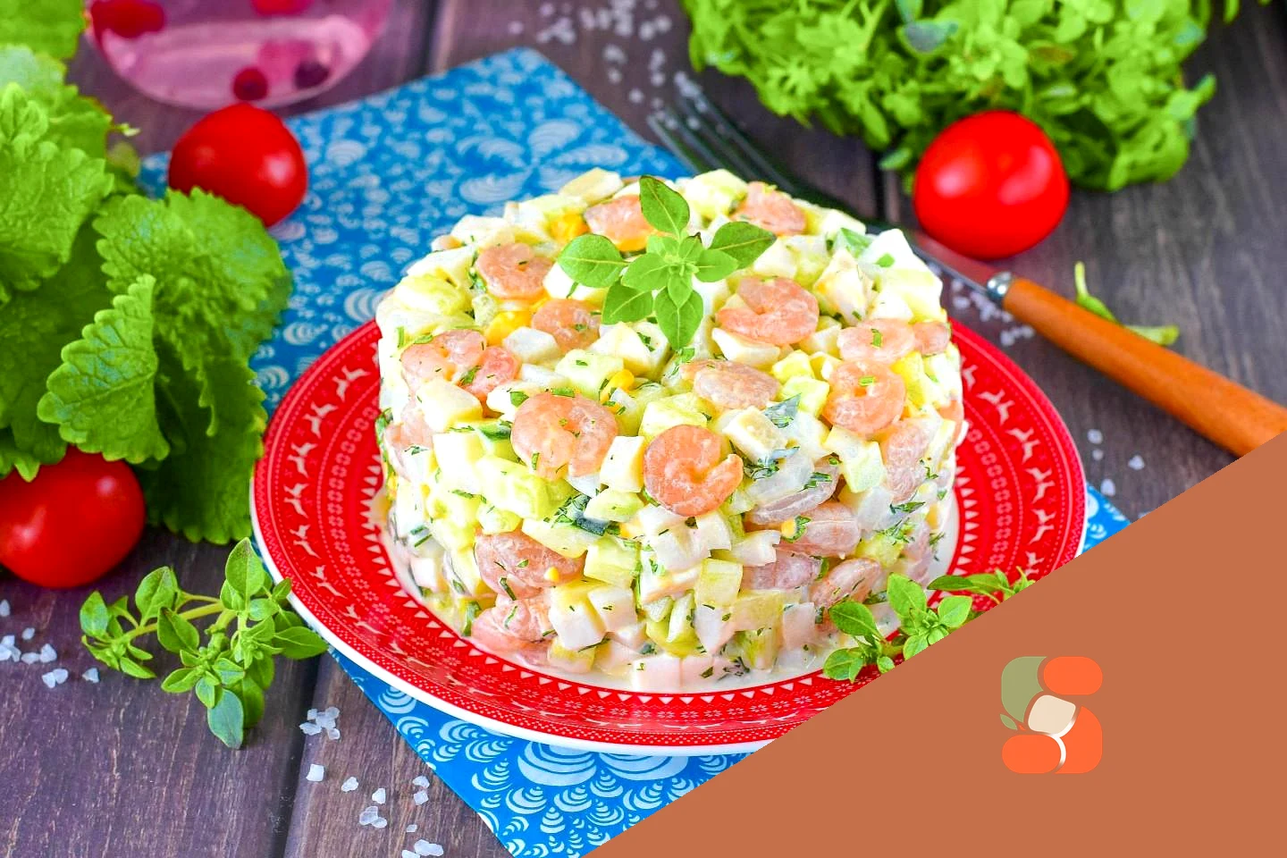 Салат кальмары креветки яйца