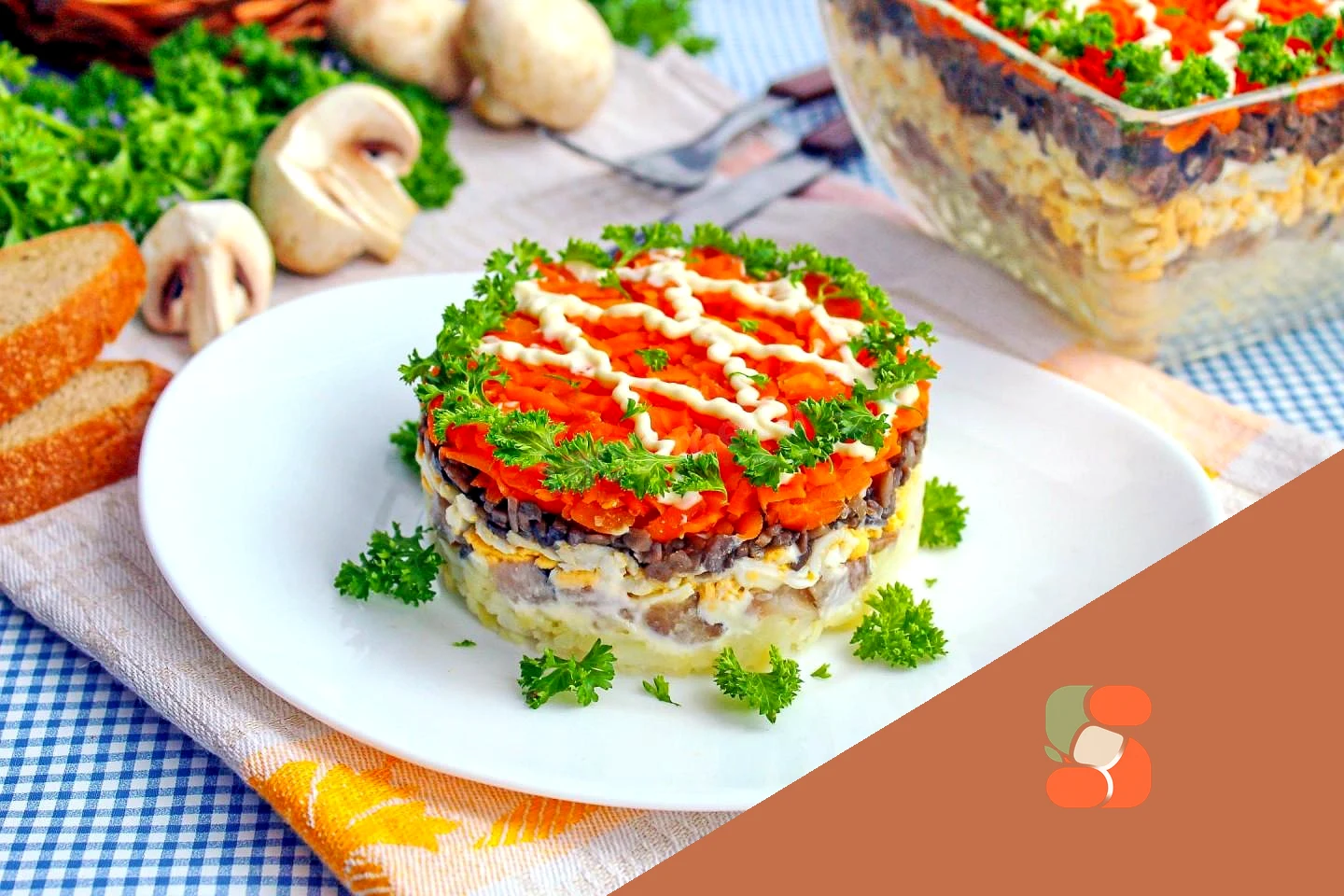 Салат Лисья шубка с селедкой и грибами