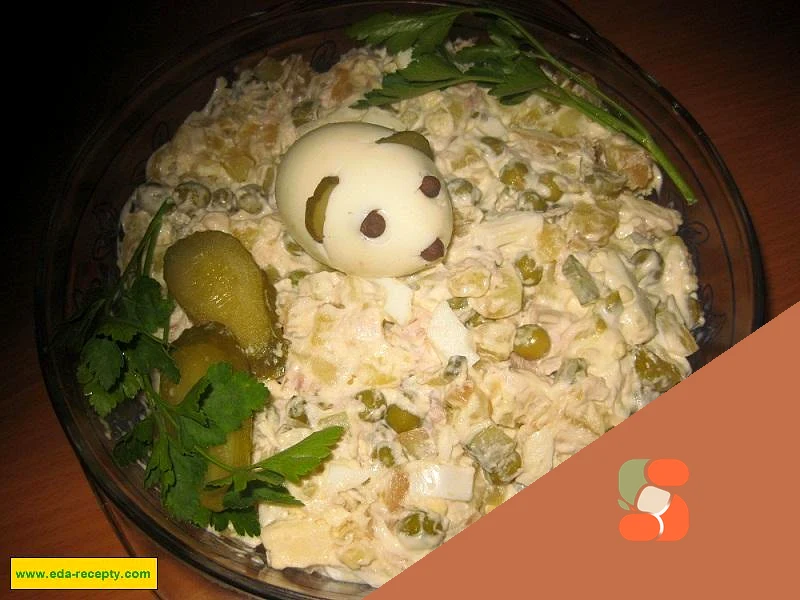 Салат Оливье с грудками солеными огурцами