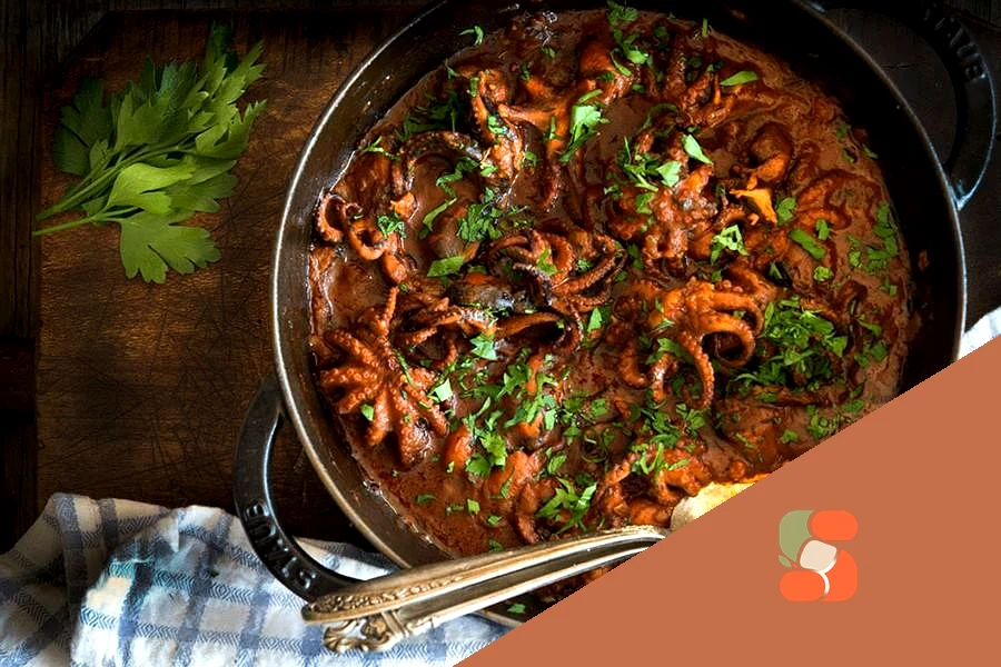 Щупальця кальмара в соусі