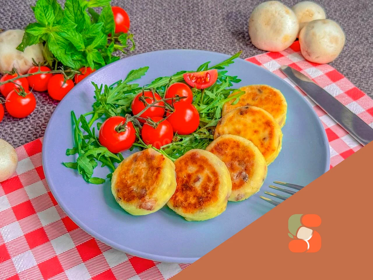 Солоні сирники з сиру з сиром