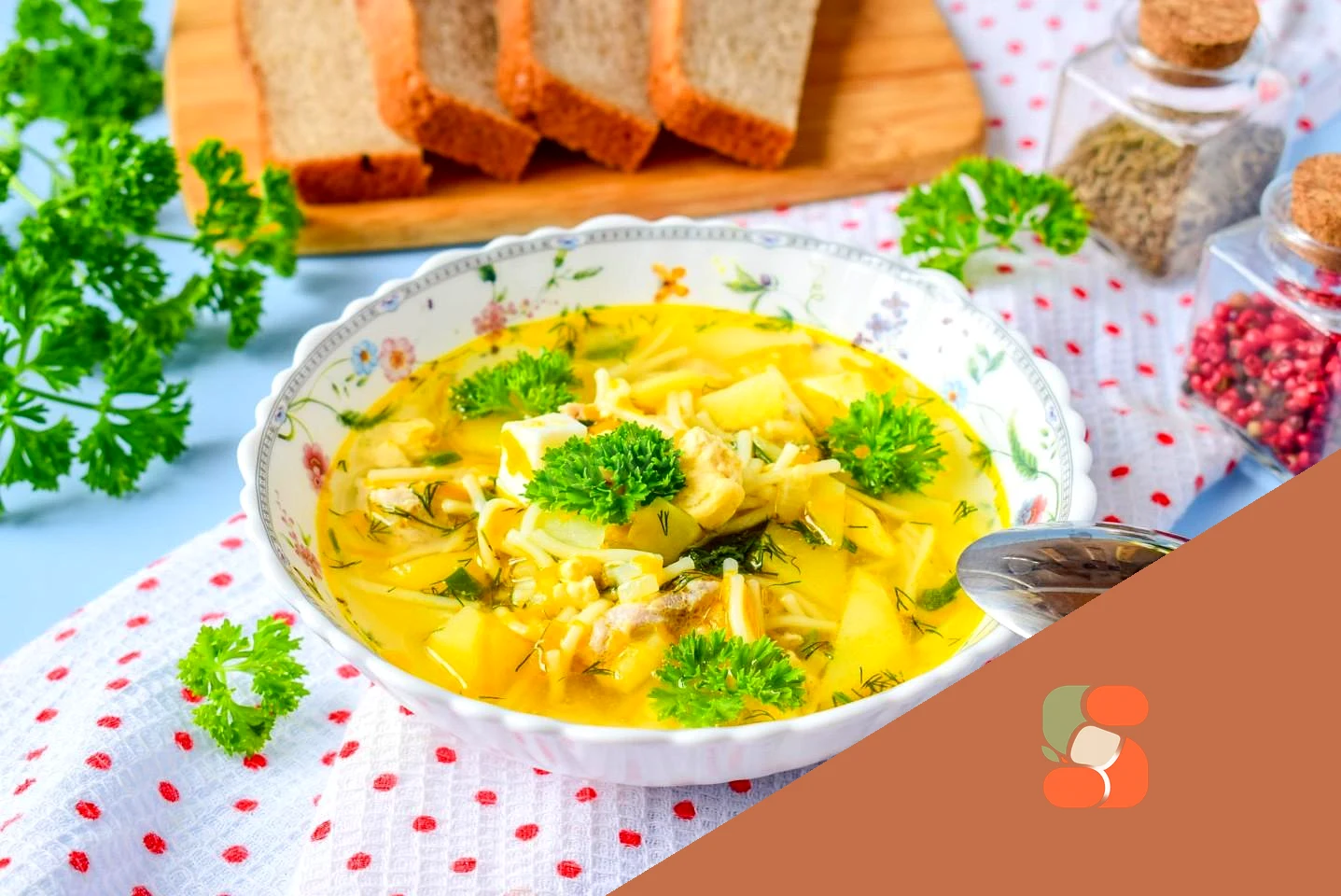 Суп із яйцем із м'ясом