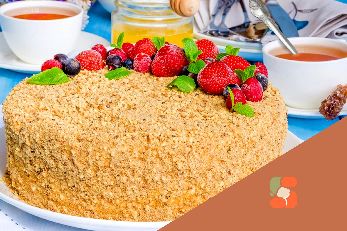 Торт Медовий із заварним кремом