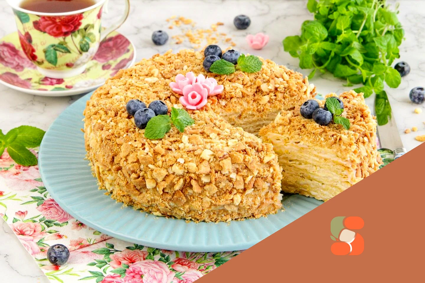 Торт Наполеон класичний із заварним кремом