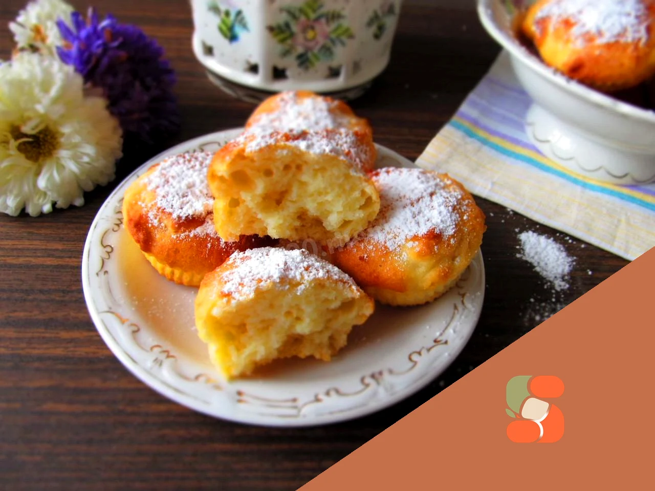 Сирні кекси у формах у духовці