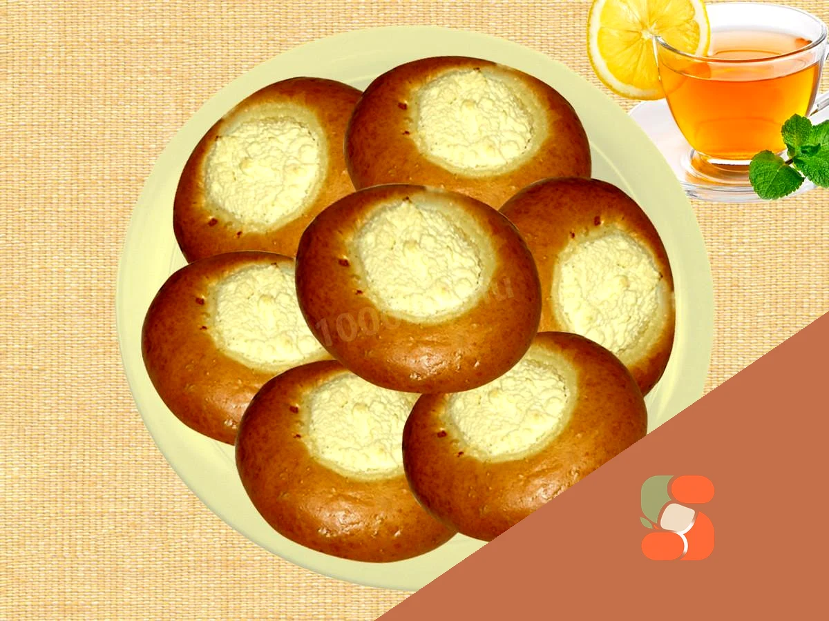 Ватрушки з сиром на кислому тісті