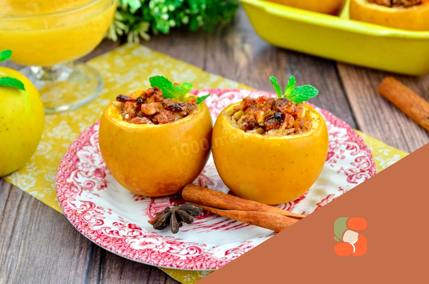 Яблоки с грецкими орехами запеченные в духовке с медом