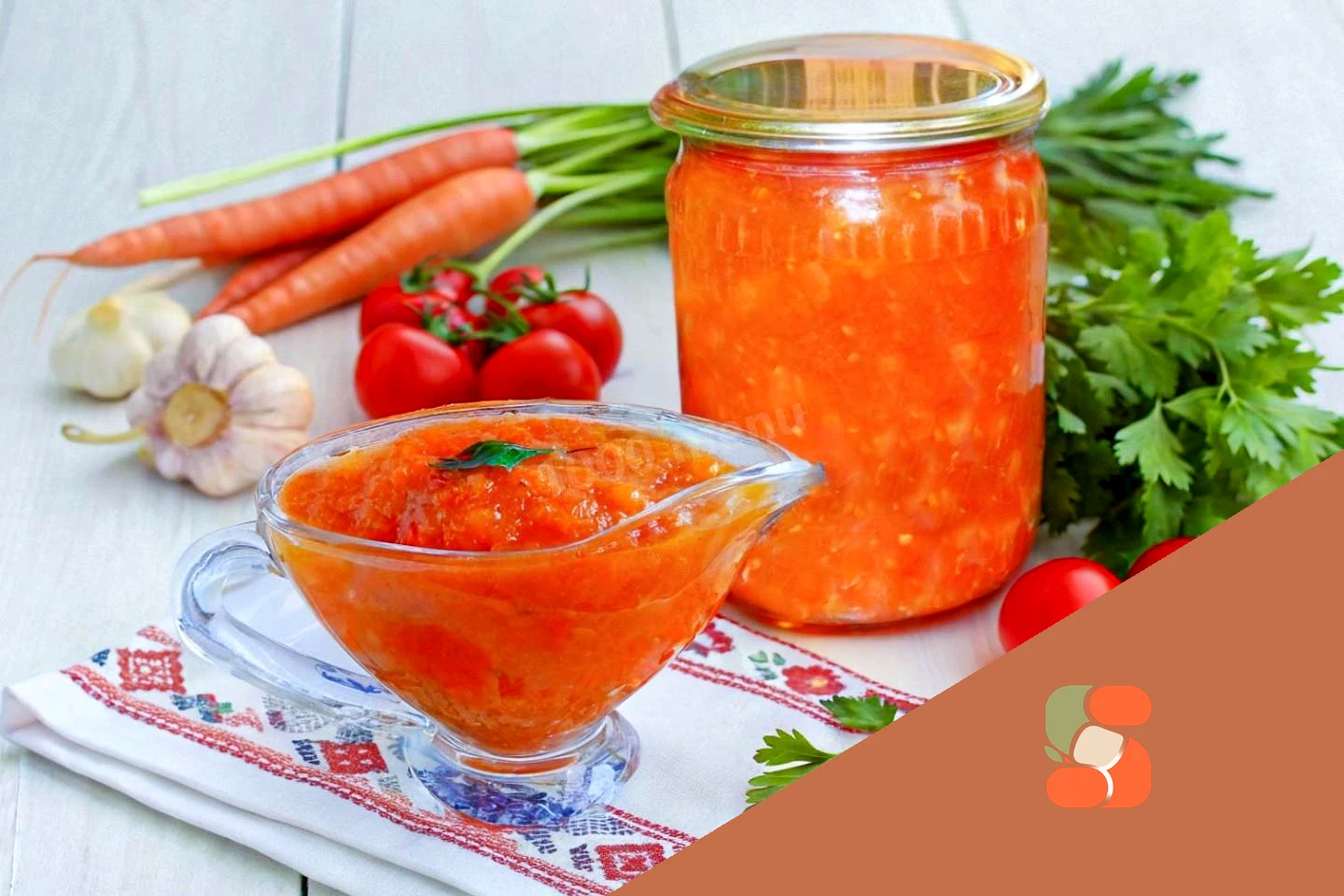 Икра из моркови с помидорами на зиму
