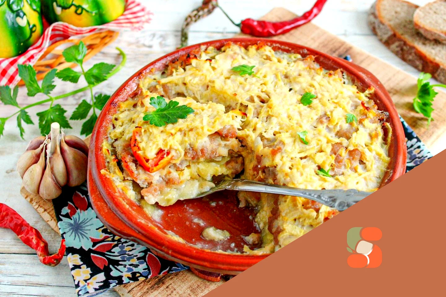 Запіканка з кабачків з фаршем у духовці