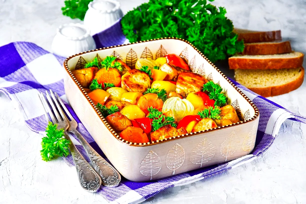 Смажене зі свинини з картоплею