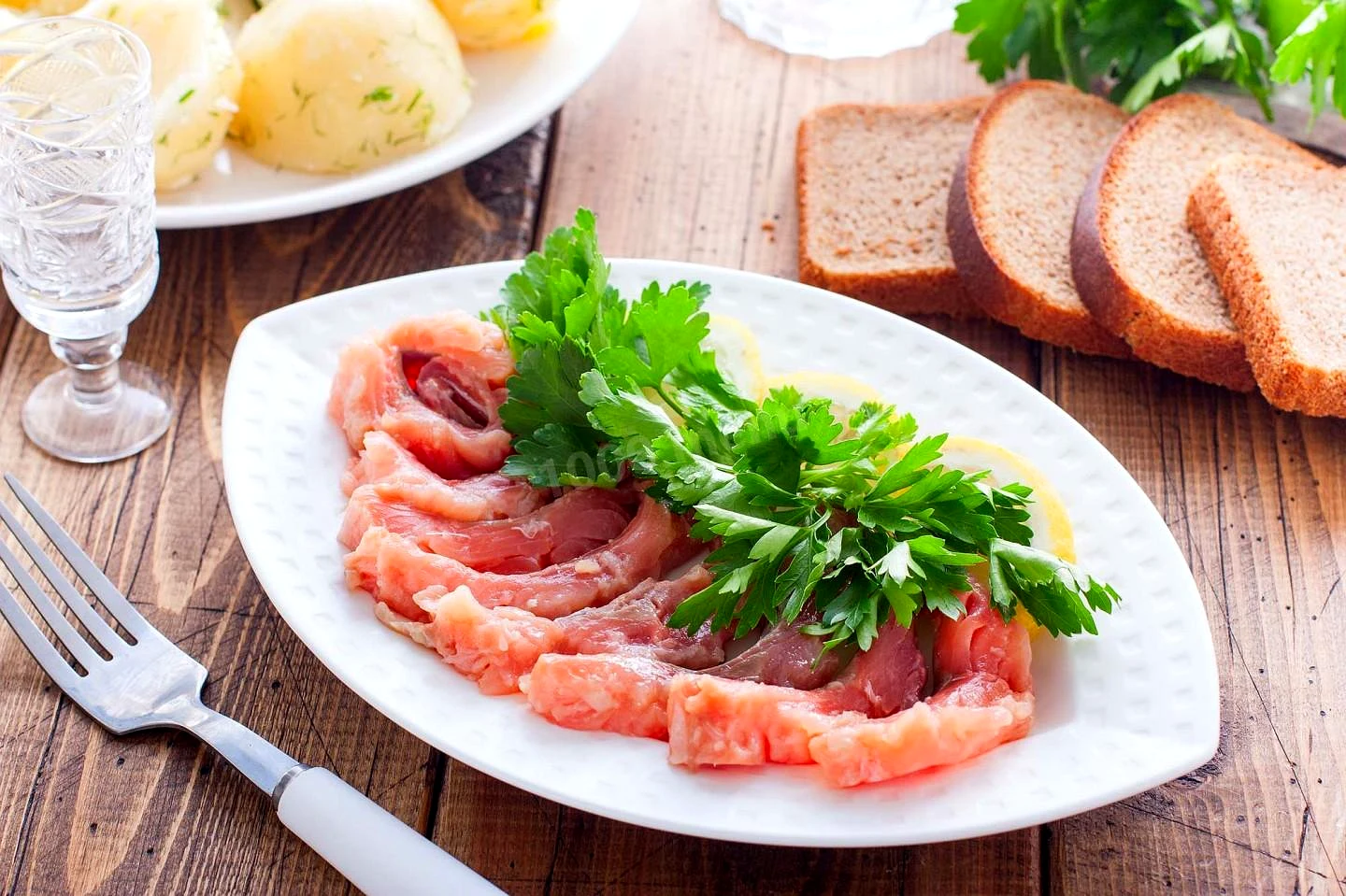 Сухий посол червоної риби в домашніх умовах