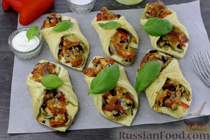 Шарики з грибами, солодким перцем та сиром