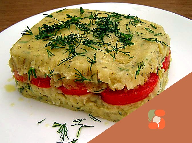 Закуска з перцю, запеченого з помідорами, оливками та часником