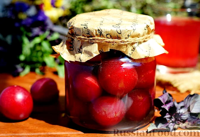 Слива в сиропі (на зиму)