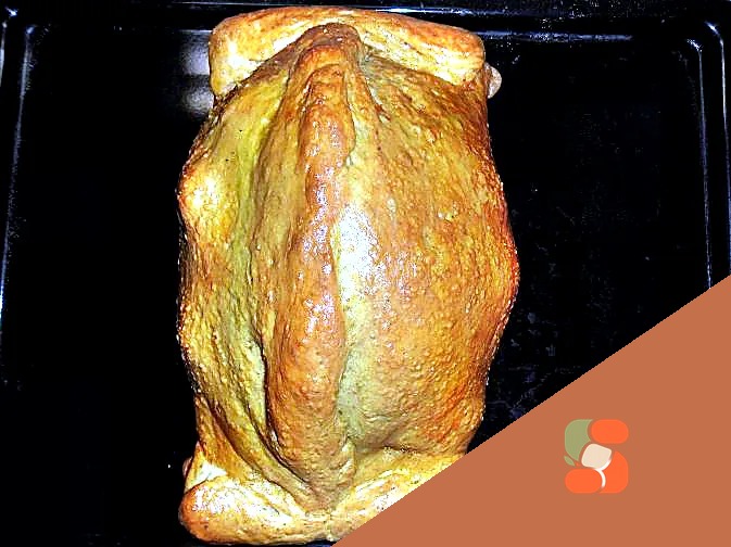 Курка, запечена в тісті