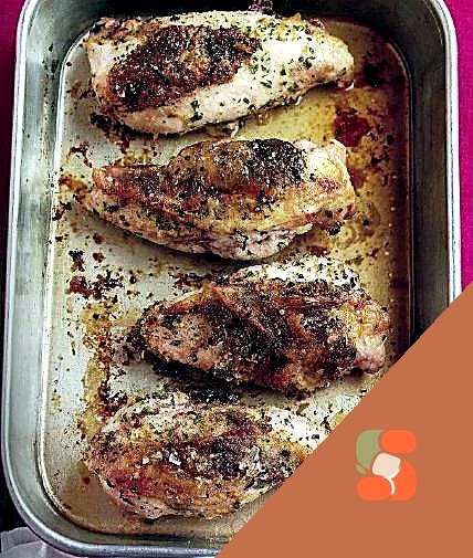 Курячі грудки, фаршировані сиром та петрушкою