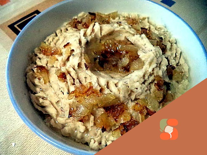 Квасоляний паштет з волоськими горіхами