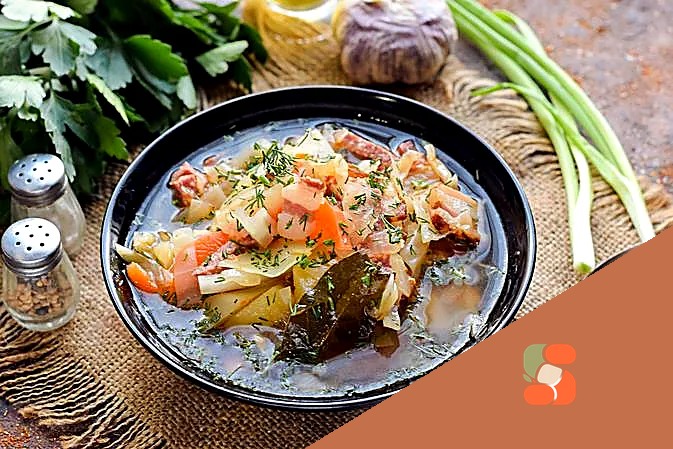 Капустняк по-польськи зі свіжою та квашеною капустою