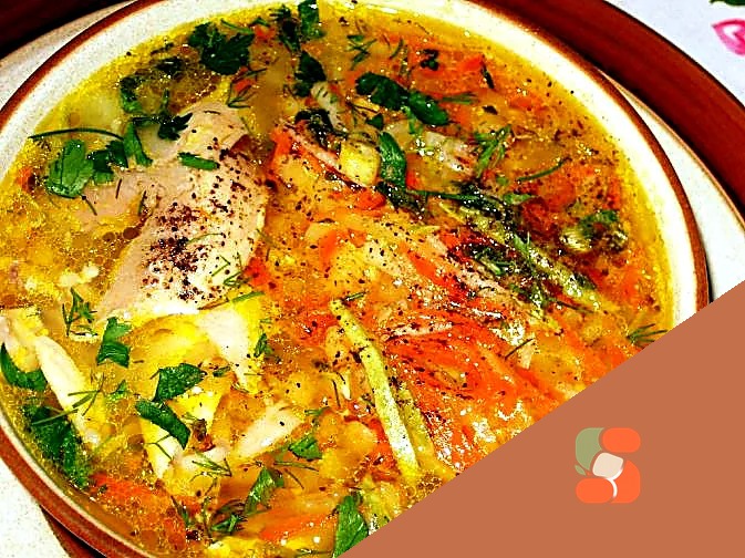 Овочевий суп із сочевицею