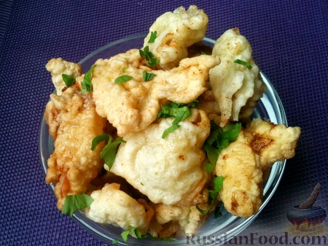 Кальмар у тісті