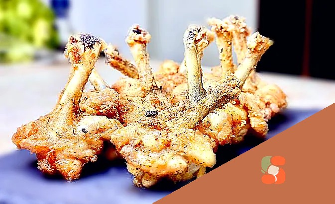 Смажені курячі крильця в хрумкій паніровці