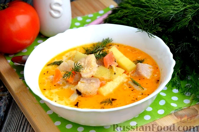 Вершкове вухо з помідорами