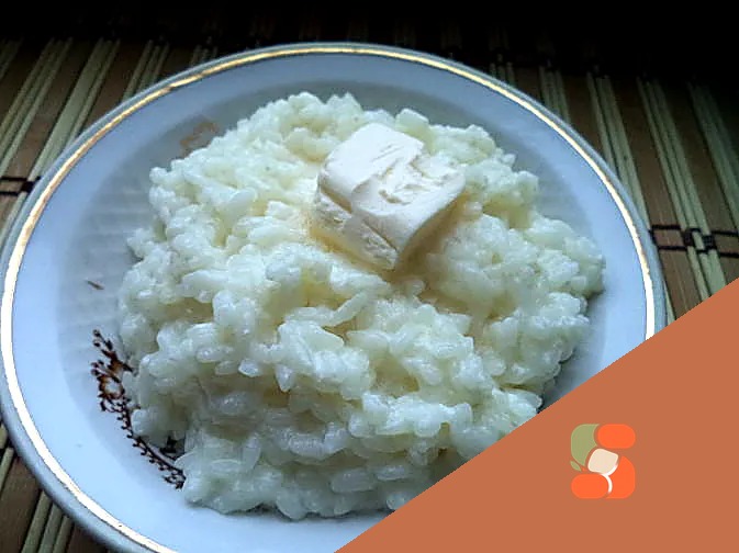 Каша рисова молочна