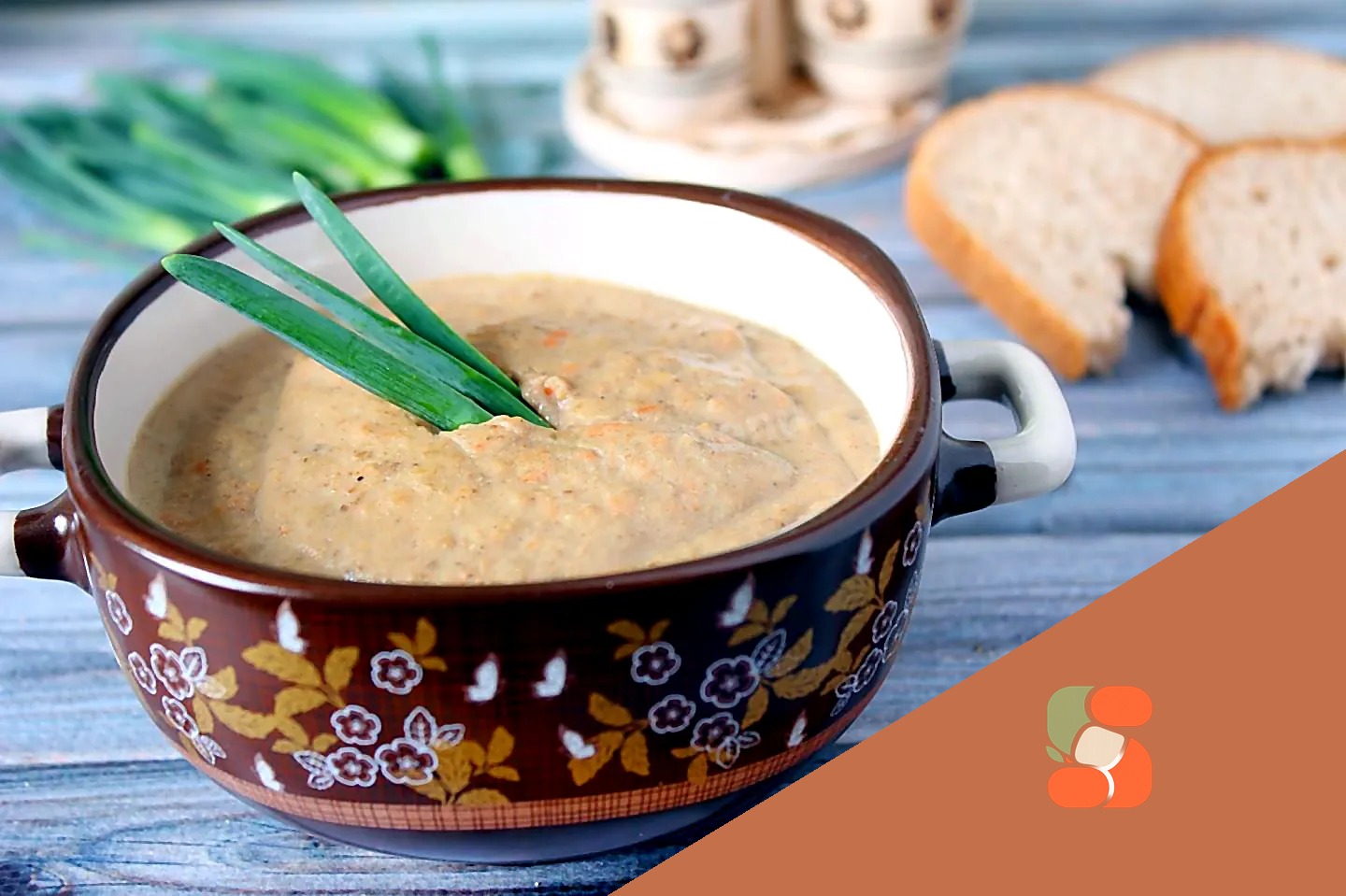 Суп пюре з курячої печінки з картоплею