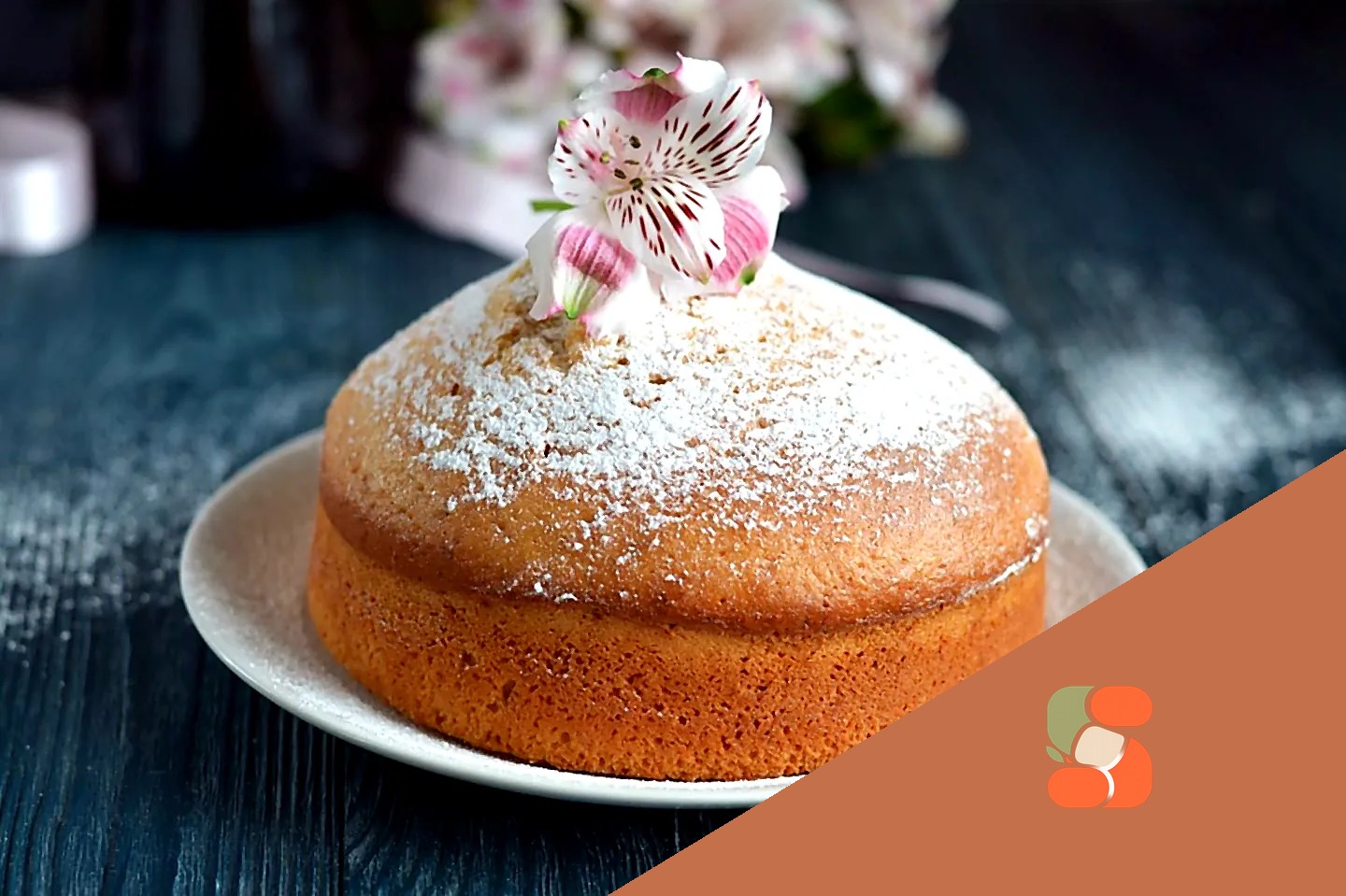 Швидкий пиріг на сметані в духовці