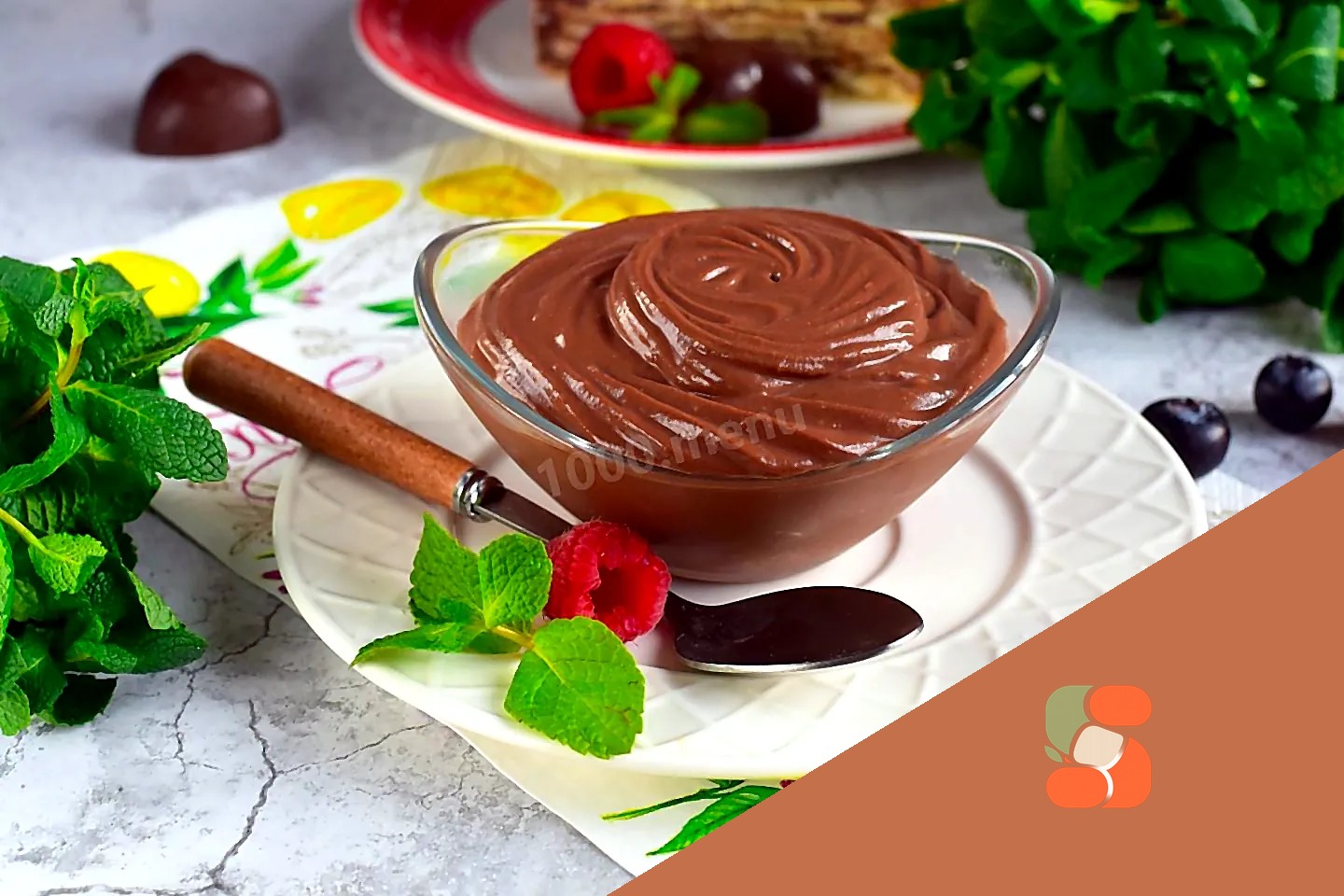 Шоколадний крем для торту